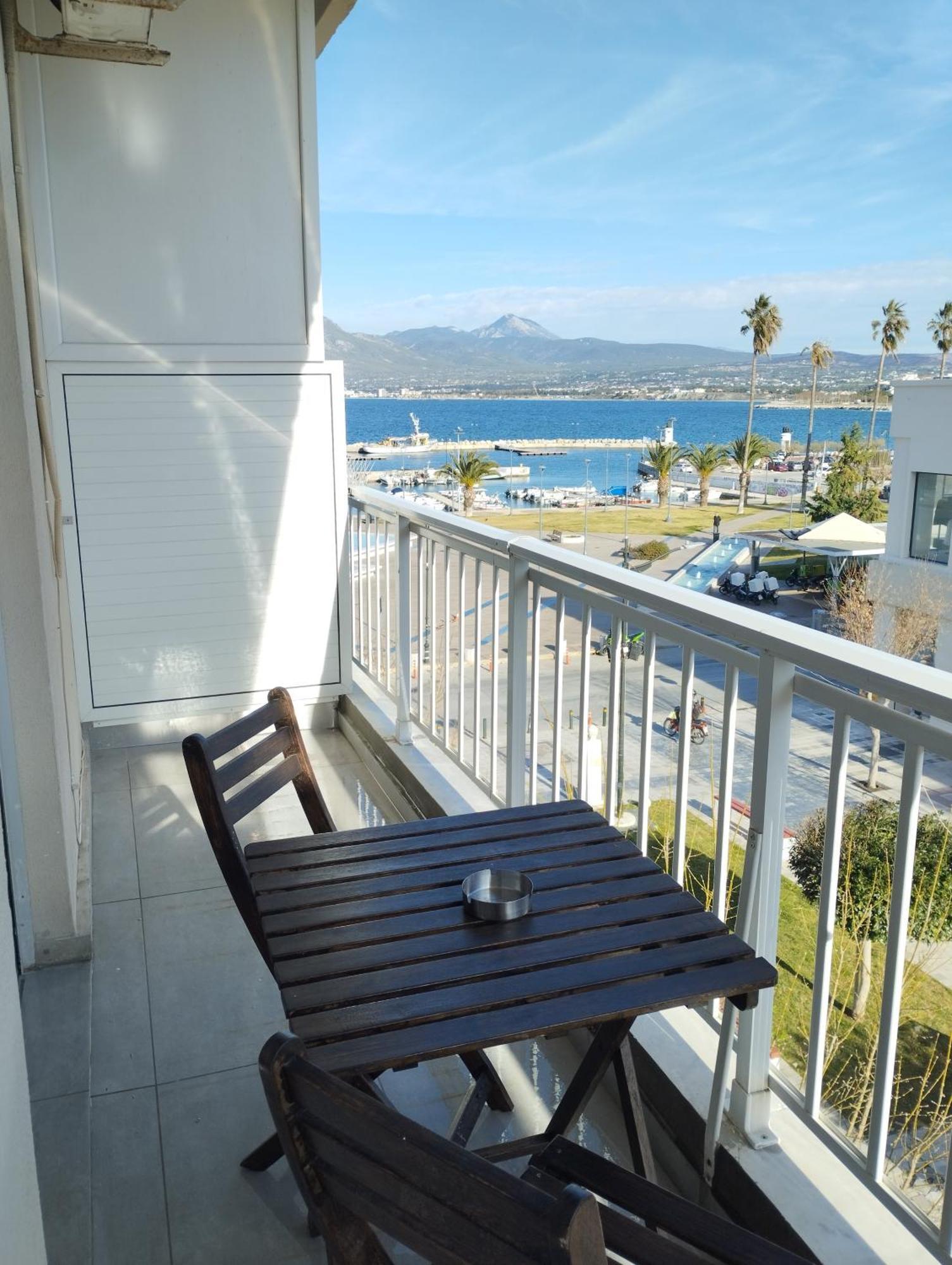 Pegasus Blossom Corinth Exterior foto